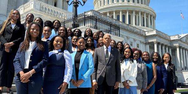 CHJ and Spelman on House Steps