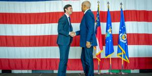 Sen. Ossoff greets Rep. Johnson on Academy Day 2022